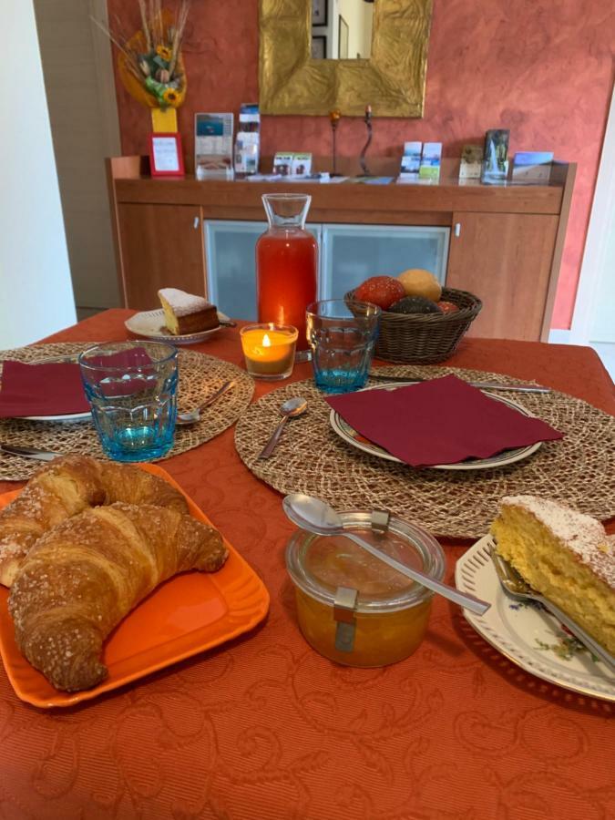 I Quattroventi Bed & Breakfast Muravera Bagian luar foto